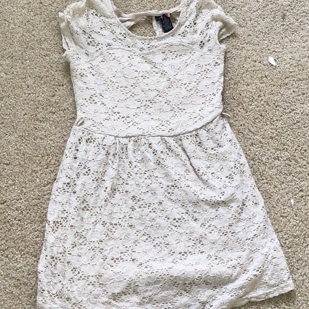 Rue 21 lace cream colored dress